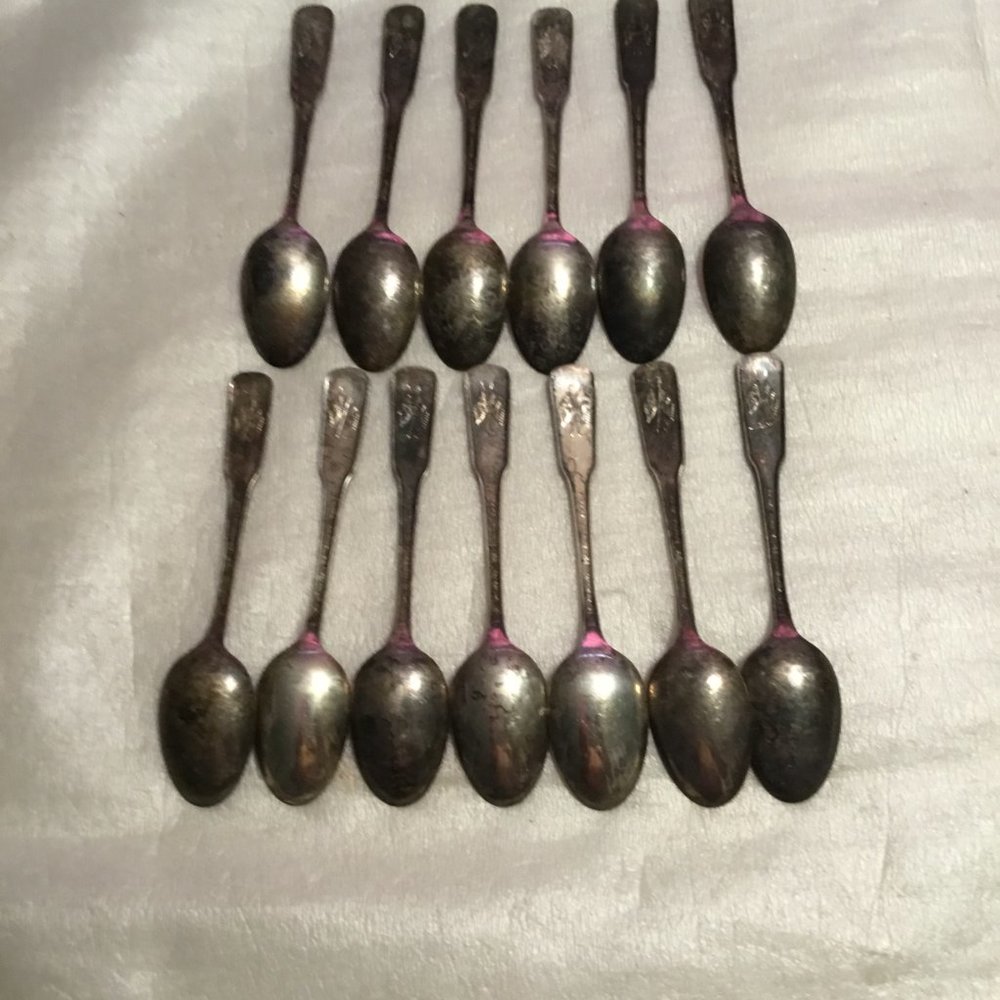 Lot of 13 International Silver Bicentennial US States Souvenir Spoons - Picture 11 of 16